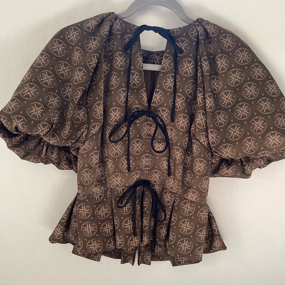 ANTONIO MELANI Courtney Grow Brown Patterned Blouse with Black Accents